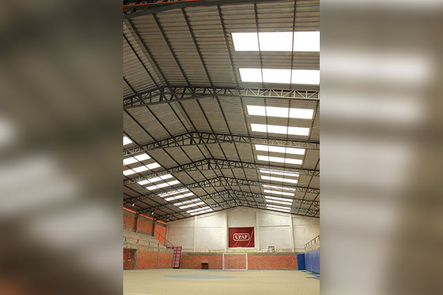 Tinglado de Polideportivo Ñemby